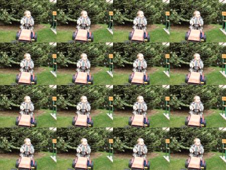 Un vrai leader n'a pas besoin de conduire. Il suffit qu'il montre le chemin.  Henri Miller